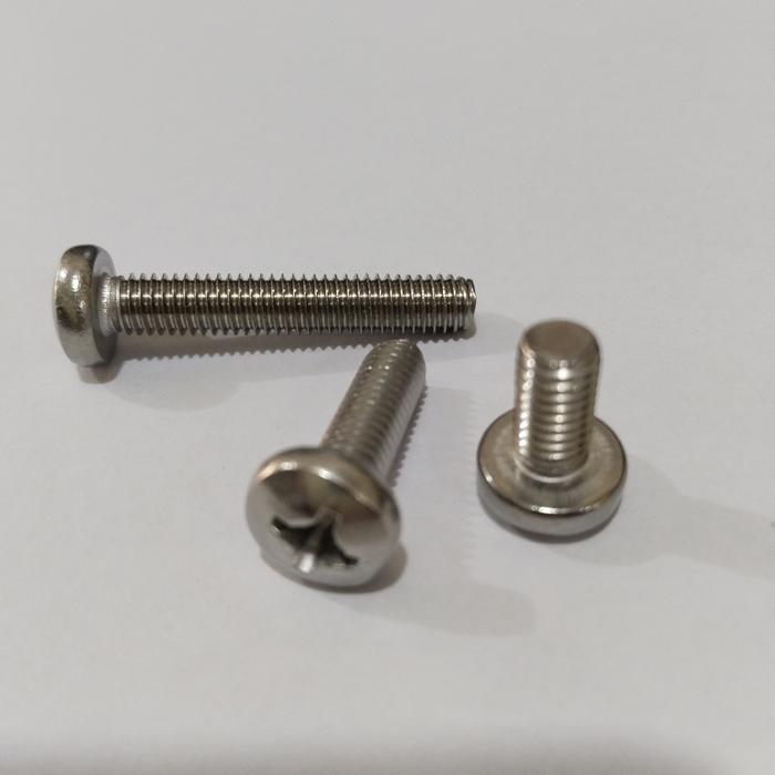 (1pcs) SS304 Baut Pan Philips M4x6